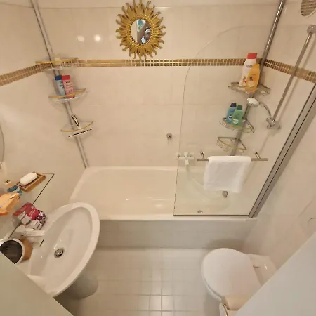 Apartment Mit Meerblick In