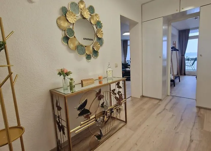Mit Meerblick In *
